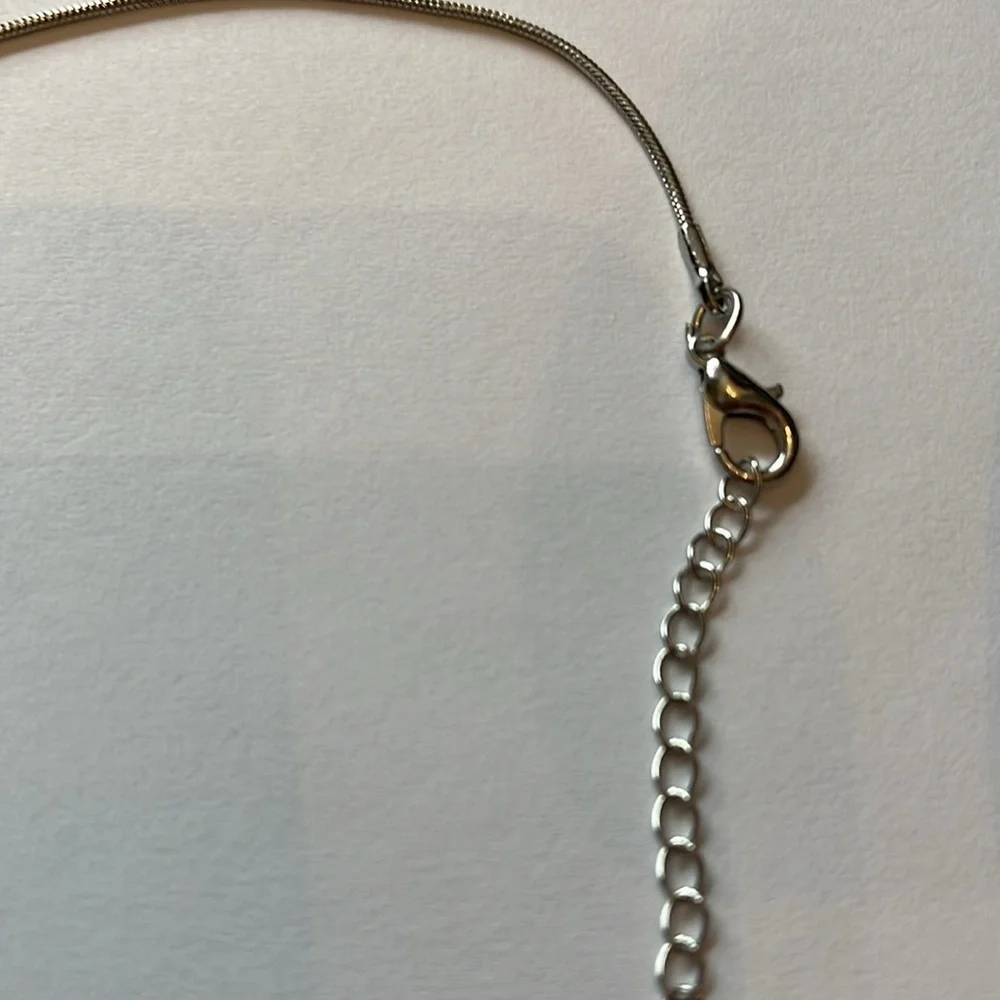 Elegant Silver Tone Necklace with Colorful Pendant